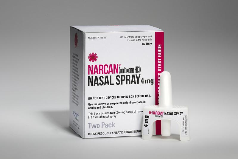 Narcan spray